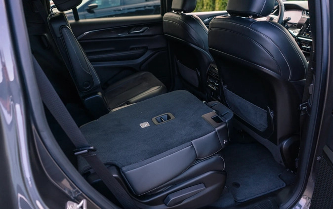 Jeep Grand Cherokee cena 229000 przebieg: 8600, rok produkcji 2022 z Lędziny małe 301